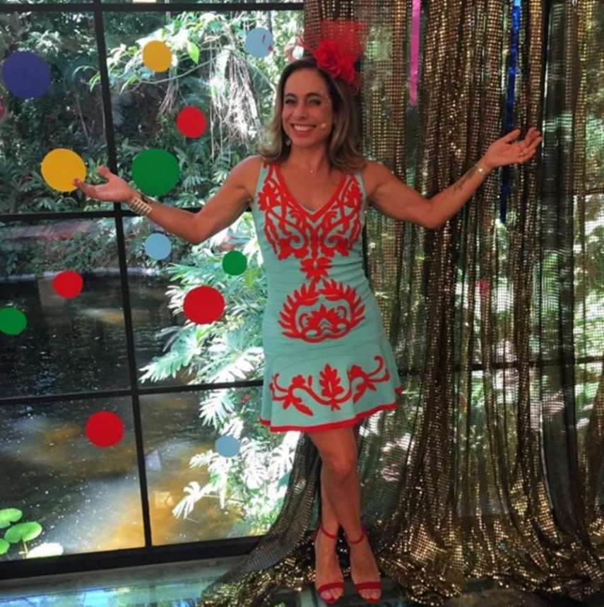 A apresentadora de 58 anos é avó de um bebê chamado José.