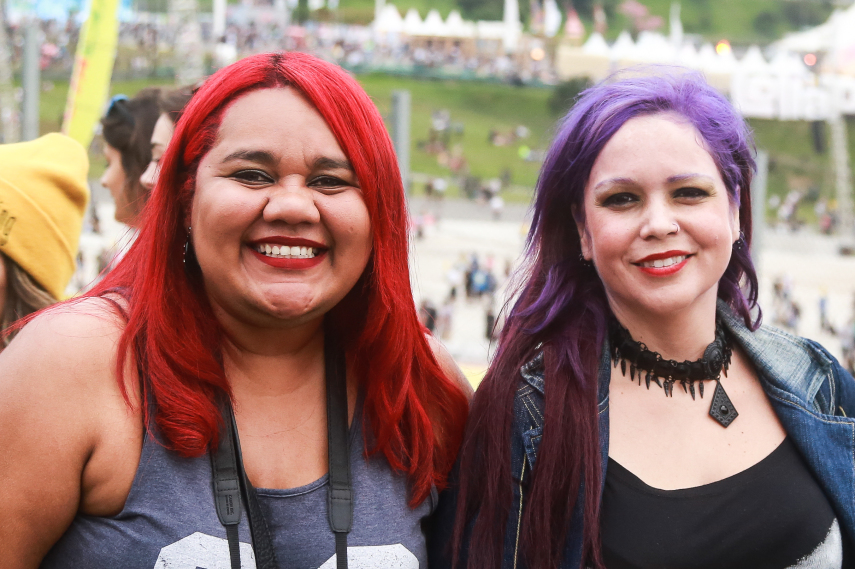 Cores, cores e mais cores. Além de se vestir com estilo, público do Lollapalooza esbanjou no colorido dos cabelos.