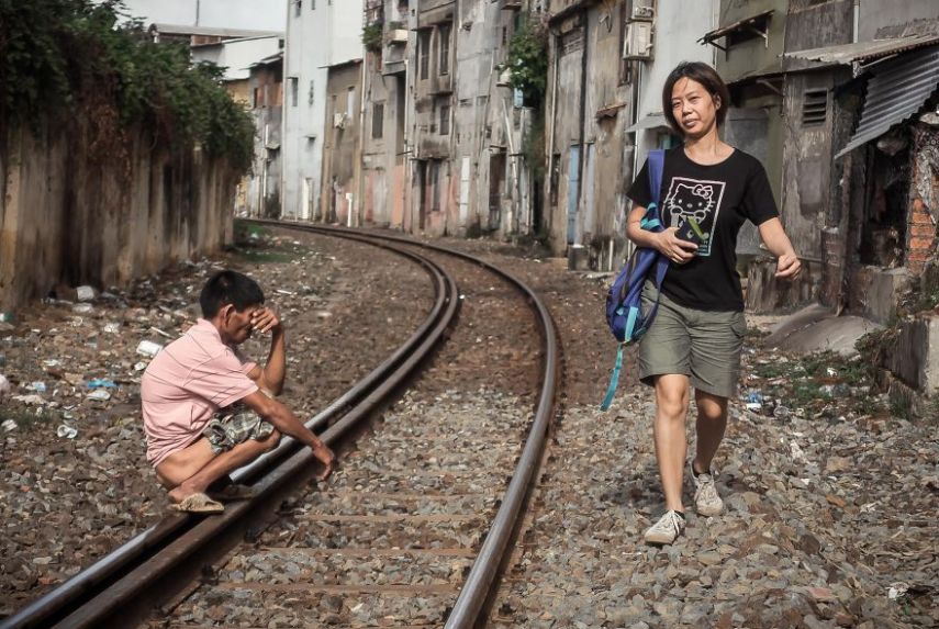 O espanhol Miguelitor tenta capturar as expressões e os sentimentos das pessoas através de fotos feitas sem aviso