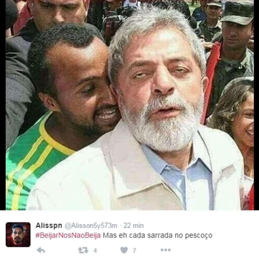 Neste dia 7 de abril, o Twitter foi invadido pela hashtag #BeijarNosNaoBeija, que mostra as situações hilárias vividas pela galera na hora em que o crush aparece.