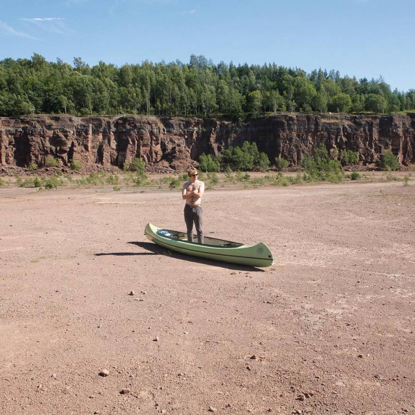 Erik Johansson fotografu elementos separados antes de trabalhar na imagem no Photoshop