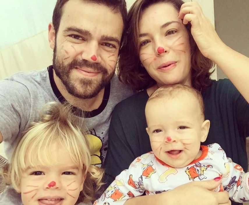 Regina Duarte é sogra de Regiane Alves. A atriz é casada com o diretor de TV João Gomez, filho de Regina.