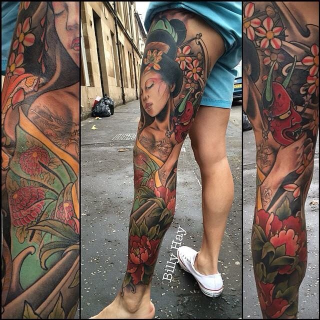 Leg sleeve: cobrir a perna com uma tatuagem enorme ou várias pequenininhas que formam um grande desenho. Tem coragem?