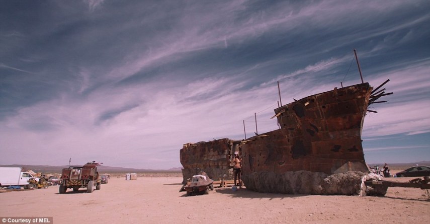 Festival anual reúne fãs de Mad Max 