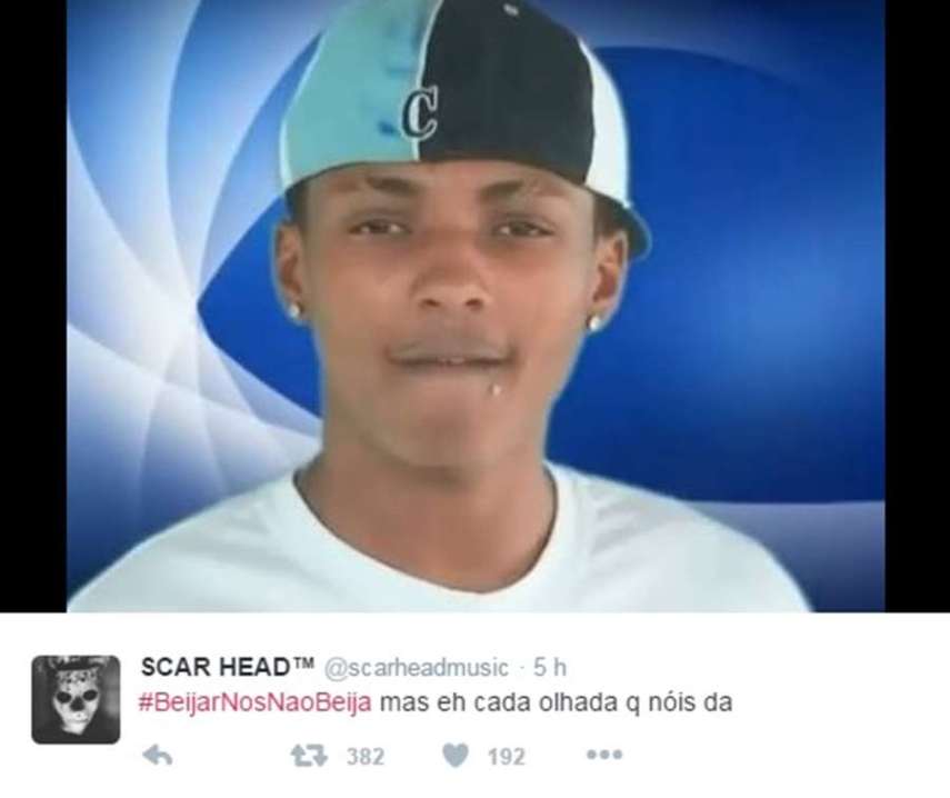 Neste dia 7 de abril, o Twitter foi invadido pela hashtag #BeijarNosNaoBeija, que mostra as situações hilárias vividas pela galera na hora em que o crush aparece.