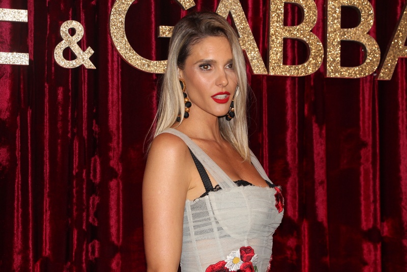 Famosos capricharam no look para a festa promovida por Domenico Dolce e Stefano Gabbana na última quinta-feira (14/4) no Shopping JK Iguatemi