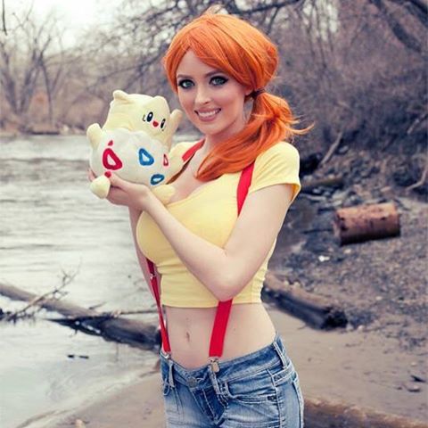 Kristen Lanae é uma cosplayer de Minnesota, nos Estados Unidos, que já personificou vários personagens dos desenhos animados e de séries, como Misty, de Pokémon, até Arlequina, de Batman. Em sua nova fantasia, ela mostrou uma versão incrível da heroína Jessica Jones, que saltou dos quadrinhos da Marvel para a tela da Netflix na pele da atriz Krysten Ritter.