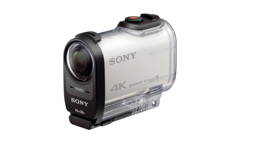 A gigante Sony deu sua resposta ao fenômeno da GoPro. A câmera também filma em 4K e capta som em estéreo, além de carregar lentes Zeiss. Ela conta com vários acessórios e tem Wi-Fi para você conectar com um monitor externo.