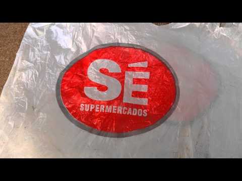 Que tal pegar o seu celular enorme da BCP e ligar para a Arapuã e aproveitar essas ofertas? Aproveite todo o dinheiro guardado no Bamerindus, para comprar umas roupas no Mappin e quem sabe passar no Supermercado Sé para reabastecer sua despensa.  Você já parou para pensar quantas marcas que estiveram presentes no Brasil desapareceram das ruas e da TV?  Boa parte delas simplesmente mudou sua identidade visual para se modernizar ou se fundiram em operações de multinacionais, como a Telesp Celular com a Vivo, ou a pasta dental Kolynos que virou Sorriso. Mas tantas marcas que eram presentes em nossas vidas, como Mappin e Mesbla, simplesmente deram espaço para outras novidades.