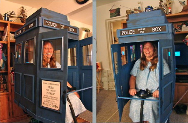 Criatividade é tudo. Esses 26 cadeirantes que curtem fazer cosplay mostram que o acessório que os ajudam a se locomover no dia a dia pode inclusive ajudar na hora de criar uma fantasia para o halloween ou quem sabe visitar uma feira geek. As ideias são das mais variadas e o resultado é incrível.