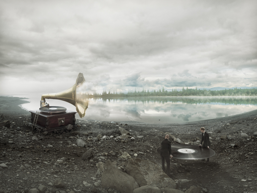 Erik Johansson mistura elementos do cotidiano, pessoas e paisagens para criar imagens surreais
