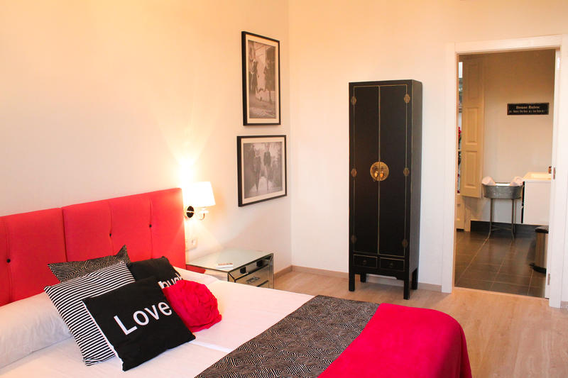 Recém-inaugurado, este hostel boutique fica em um prédio do século 19 e tem apenas sete quartos