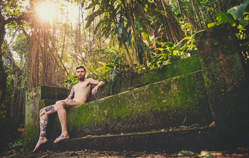 Fotógrafo carioca passou um ano inteiro fotografando gente pelada para mostrar a diversidade e a beleza das pessoas 