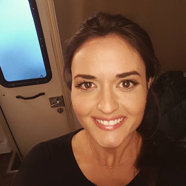 Ela foi a paixão de Kevin Arnold e de todos os fãs que acompanharam a série Anos Incríveis nos anos 90. Hoje, aos 41 anos, a atriz Danica McKellar, que viveu Winnie Cooper no seriado, segue sua carreira de atriz e mostrou boa forma ao postar uma imagem de suas férias no Havaí. 