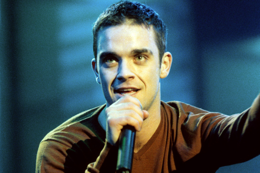 Robbie Williams assinou com EMI por £ 80 milhões, em 2002. 