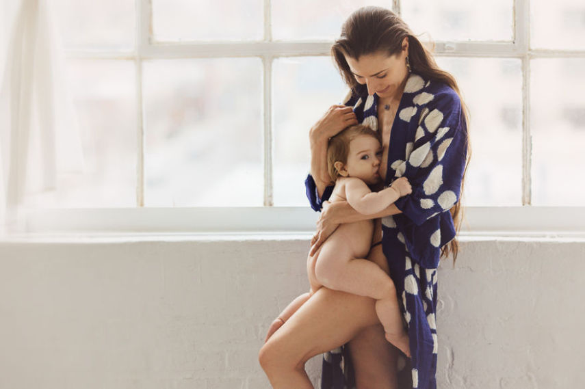 Amamentar nem sempre é simples e fácil. Ainda assim, é o momento em que mãe e bebê se transformam em um único ser ♥