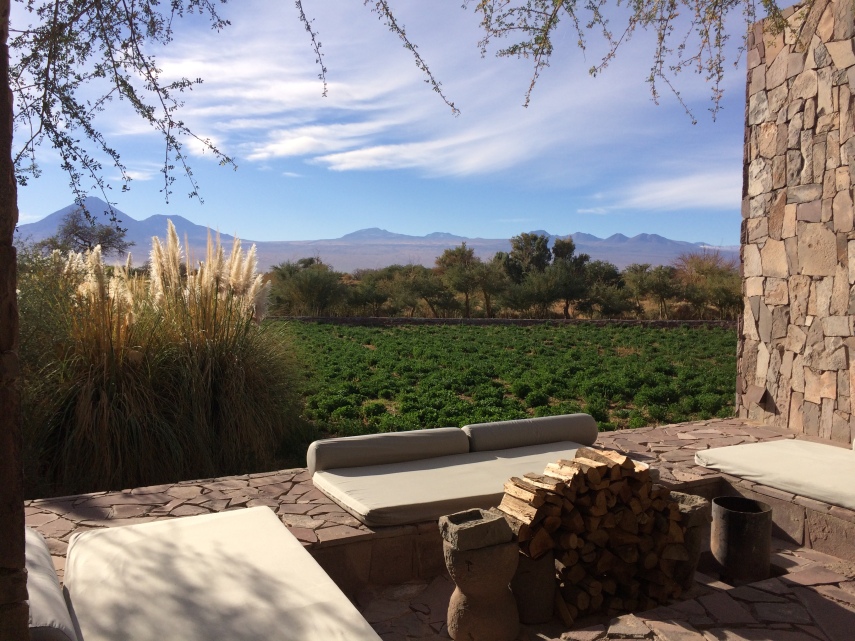 O Tierra Atacama foi eleito o melhor hotel do Chile pelo World Travel Awards e é destino de luxo de turistas brasileiros que visitam o deserto do Atacama.