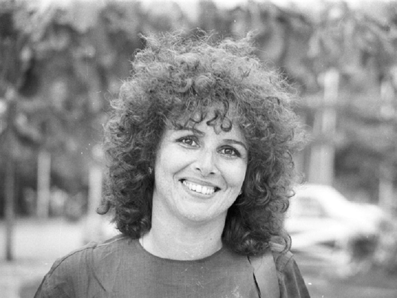A atriz também chegou a apresentar o programa