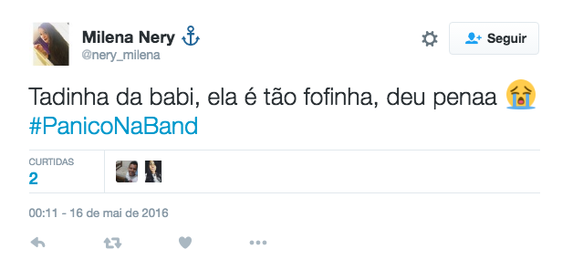 O Pânico na Band fez uma pegadinha com Babi Muniz, panicat que lançou recentemente carreira como funkeira, para marcar seu aniversário. Após sair de um show, ela foi surpreendida em seu camarim pelo seu segurança, que na verdade era um ator fingindo discutir com sua suposta esposa ao telefone que dizia tê-lo traído.  Ao presenciar a discussão, ela se assusta, principalmente quando homem saca uma arma e diz que vai se matar. Babi tenta intervir e convencer o rapaz a não fazer nada, chegando até a se oferecer para conversar com sua mulher ao celular.  O ator então puxa o gatilho e com efeitos especiais, chega a deixar um rastro de sangue na parede. Trancada no camarim, ela se desespera e pede por ajuda, até que a equipe do Pânico entra no cômodo e fala sobre a brincadeira. Nitidamente constrangida, ela demora a aceitar a pegadinha.  No Twitter, alguns internautas criticaram o exagero da atração ao mostrar uma simulação tão intensa e outros alegaram ser uma atuação falsa.  O que você achou?