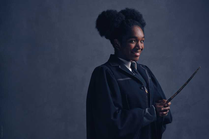 O Pottermore divulgou as fotos oficiais de parte do elenco da peça 'Harry Potter and the Cursed Child' (‘Harry Potter e a Criança Amaldiçoada’, em tradução livre). O espetáculo estreia no dia 30 de julho, em Londres, e depois, a oitava parte da história será lançada em formato de livro.