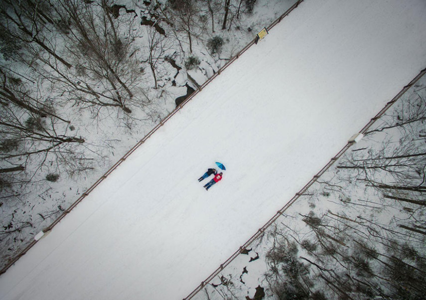 11) Selfie tirado com drone, em New Hampshire, nos Estados Unidos