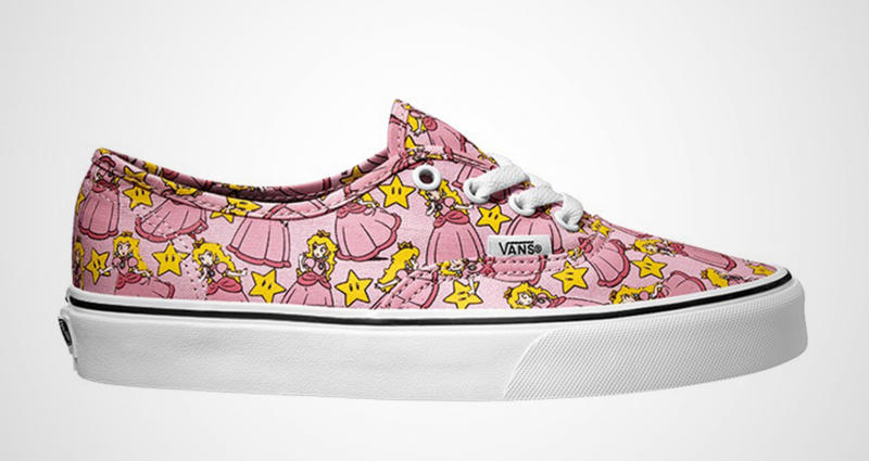 Mario, Link de Zelda, Donkey Kong e outros personagens podem ir para nos seus pé em breve. A Nintendo e a Vans firmaram uma parceria para produzir uma linha de tênis com temática nos games da fabricante japonesa. A época que inspirou os modelos é justamente a era dos games de 8-bit, o auge do Nintendo, que também empresta os seus controles como estampa para um modelo de cano alto.  De acordo com o site Sole Collector, is imagens não representam toda a coleção, que provavelmente será lançada em junho.
