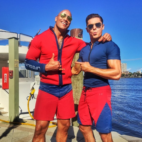 A adaptação cinematográfica do seriado 'Baywatch', que no Brasil se chamava 'SOS Malibu', chegará aos cinemas em maio de 2017. 