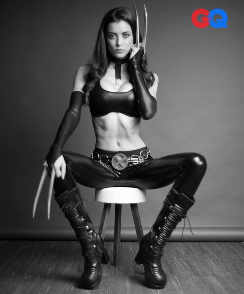 São 240 mil seguidores no Instagram e quase 1 milhão de likes no Facebook de LeeAnna Vamp. Fã das histórias de vampiros, a modelo tem ganhado cada vez mais fãs nas redes sociais e convites para participar de conferências e eventos geek.  