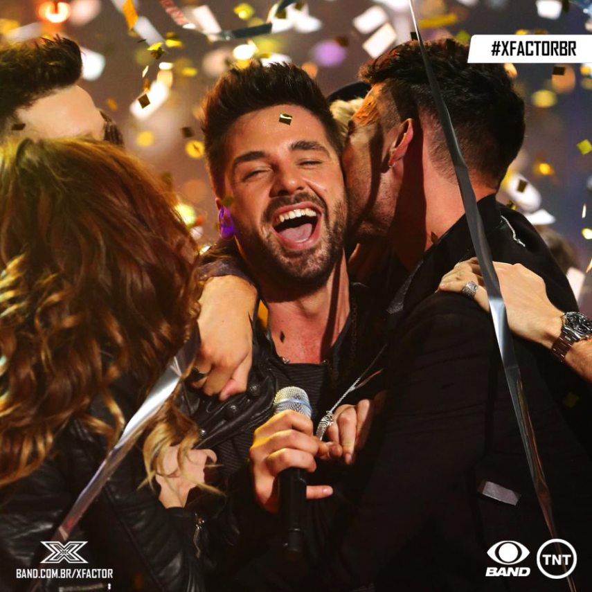 Versão brasileira do ‘X Factor‘ deve estrear em agosto nos canais Band e TNT