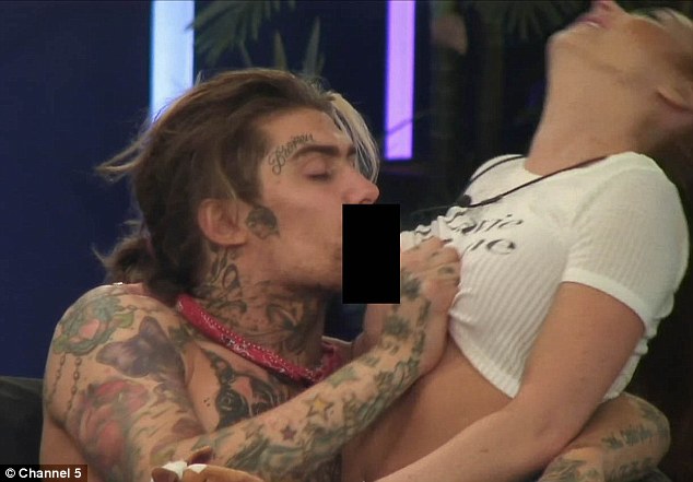 Casal fez sexo no Big Brother da Inglaterra