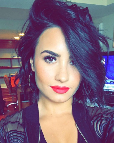 Demi Lovato luta contra alguns problemas psicológicos, entre eles, crises de ansiedade