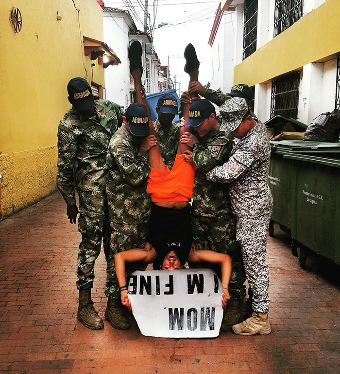 Eu posso garantir que essa pose foi apenas para tirar a foto