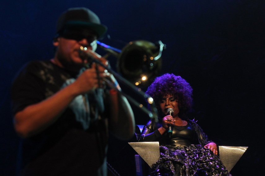 Elza Soares em show de lançamento de A Mulher do Fim do Mundo, no Auditório Ibirapuera, em São Paulo