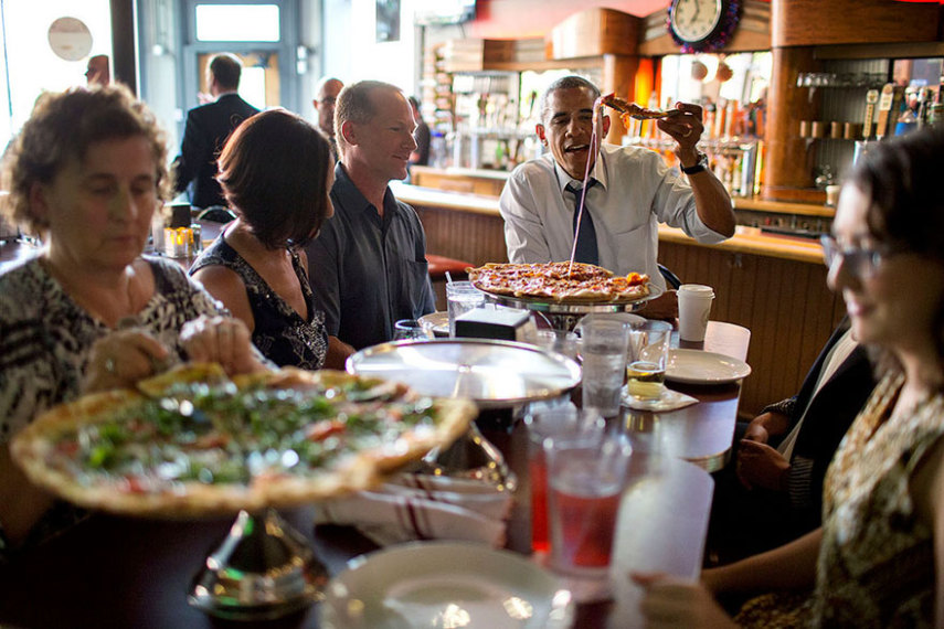 Pete Souza é o nome do cara por trás das melhores fotos de Barack Obama na presidência. Se liga!