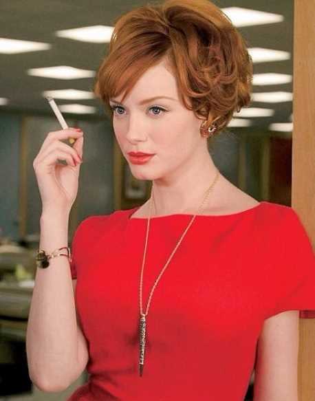 Aos 22 anos, Christina Hendricks, a Joan Holloway de 'Mad Men', participou do clipe 'One Hit Wonder' da banda Everclear.