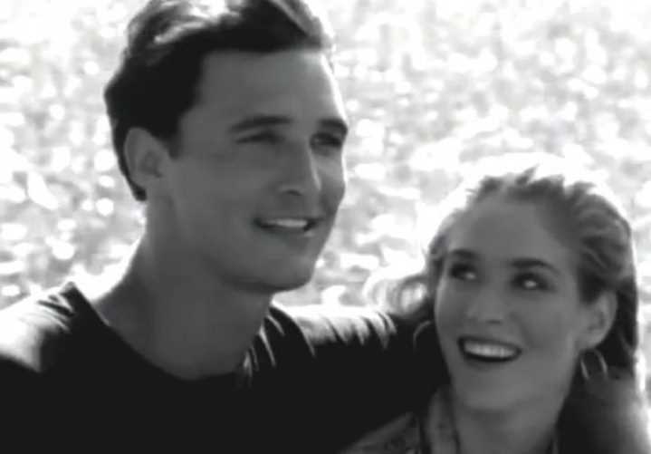 Ganhador de um Oscar de melhor ator por 'Clube de compras Dallas', Matthew McConaughey começou sua carreira de ator no início dos anos 90.  Na época em que ainda não havia alcançado o estrelato, ele protagonizou o clipe ‘Walkaway Joe’, da cantora Trisha Yearwood em 1992.