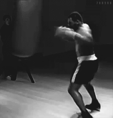 Mike Tyson em gifs