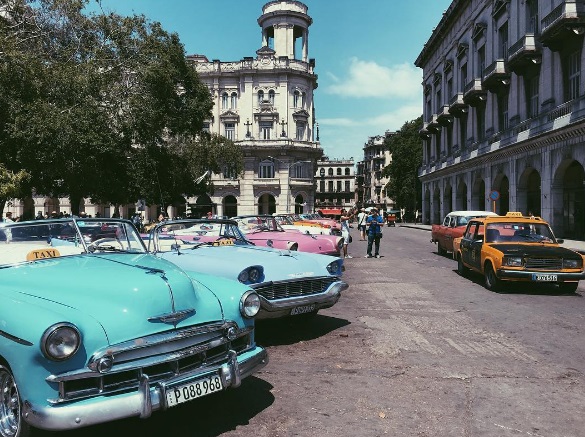 A atriz está aproveitando a viagem e postando fotos lindas
