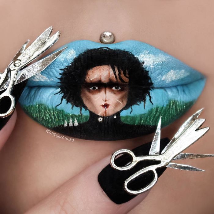 A australiana Jazmina Daniel faz lip art 