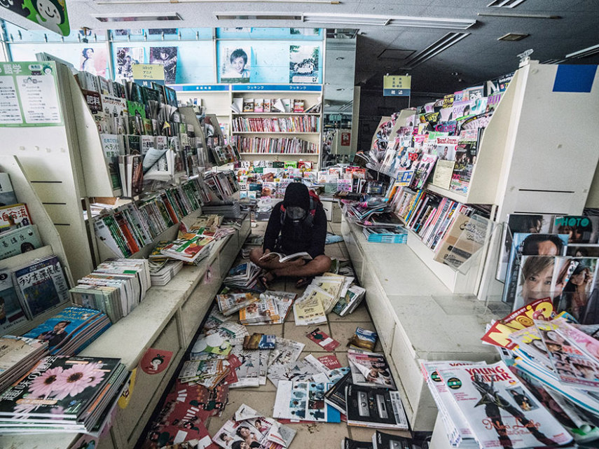 O fotógrafo malaio Keow Wee Loong, 27 anos, ignorou as regras do governo e ultrapassou as barricadas para fotografar como está Fukushima, após o desastre nuclear de 2011