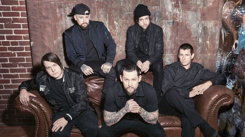 O Good Charlotte acaba de lançar o disco 'Youth Authority', após anos em hiato. Quer motivo maior do que esse?