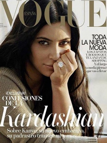 Kim Kardashian foi capa da Vogue Espanha em que apareceria de cara lavada. Muita gente disse que não era verdade, já que estava usando máscara de cílios, por exemplo. Mario Dedivanovic, beauty artist de Kim, disse que ela só usou lip balm, hidratante e curvex. Será?