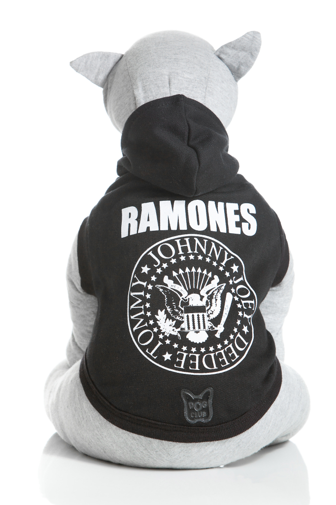 A roupa é da marca Dog Clubb e custa a partir de R$ 58,90