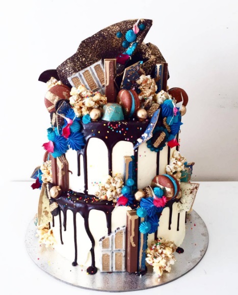 O Instagram @unbirthday é cheio de bolos coloridos que parecem apenas deliciosos. Para quem mora em Sydney, na Austrália, é possível experimentar!