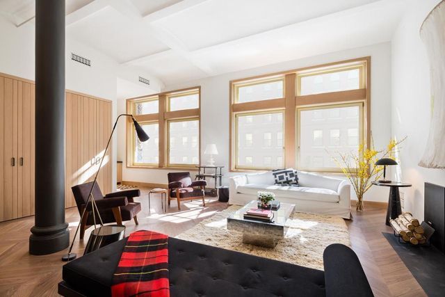 Sala do apartamento de Ashley Olsen