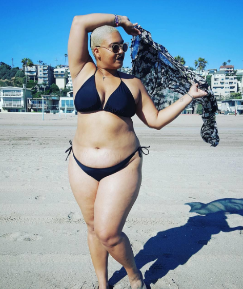 Mais corpo, menos vergonha! Encabeçada por uma grife de beachwear, campanha no Instagram incentiva mulheres a postarem imagens sentindo-se bem no próprio corpo enquanto se divertem na praia ou na piscina. A hashtag #MySwimBody já teve mais de 7 mil imagens publicadas