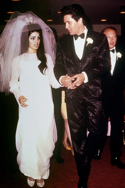 Priscila Presley e Elvis Presley, em 1967