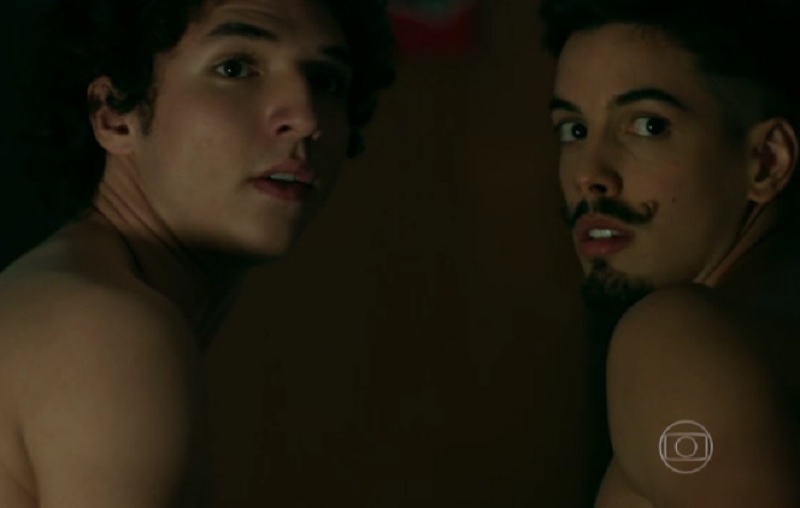 A novela das 23h de 2015 insinuou uma relação sexual entre Bruno e Sam diversas vezes, com uma aproximação entre eles acontecendo através do vício em cocaína. Ficou só por isso mesmo, mas já foi algo além de apenas um beijo