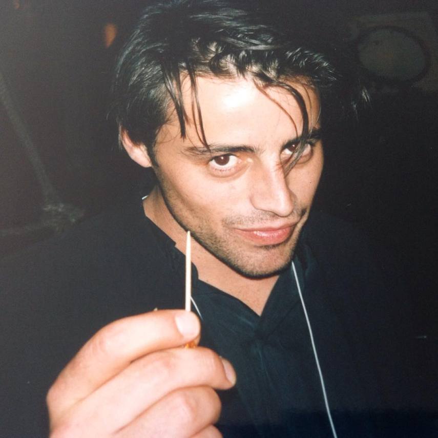 Jason Rail é hairstylist das celebridades e guarda um verdadeiro tesouro dos anos 90 e 2000. Essas são algumas polaroides raras das nossas celebridades favoritas!