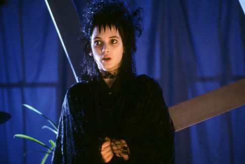 Winona Ryder viveu a clássica Lydia Deetz em 'Os Fantasmas se Divertem', em 1988